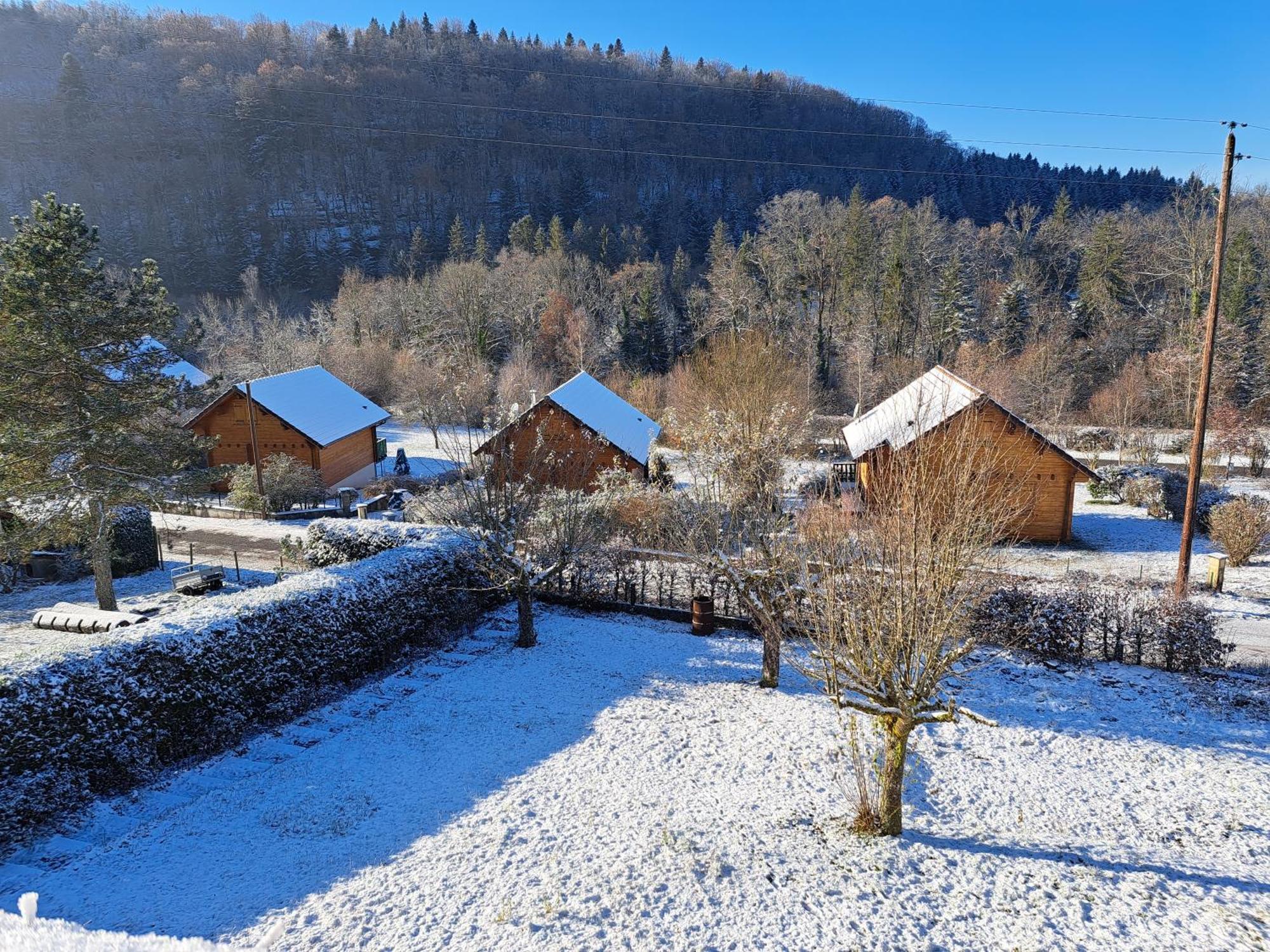 Le Refuge Du Herisson Doucier Esterno foto