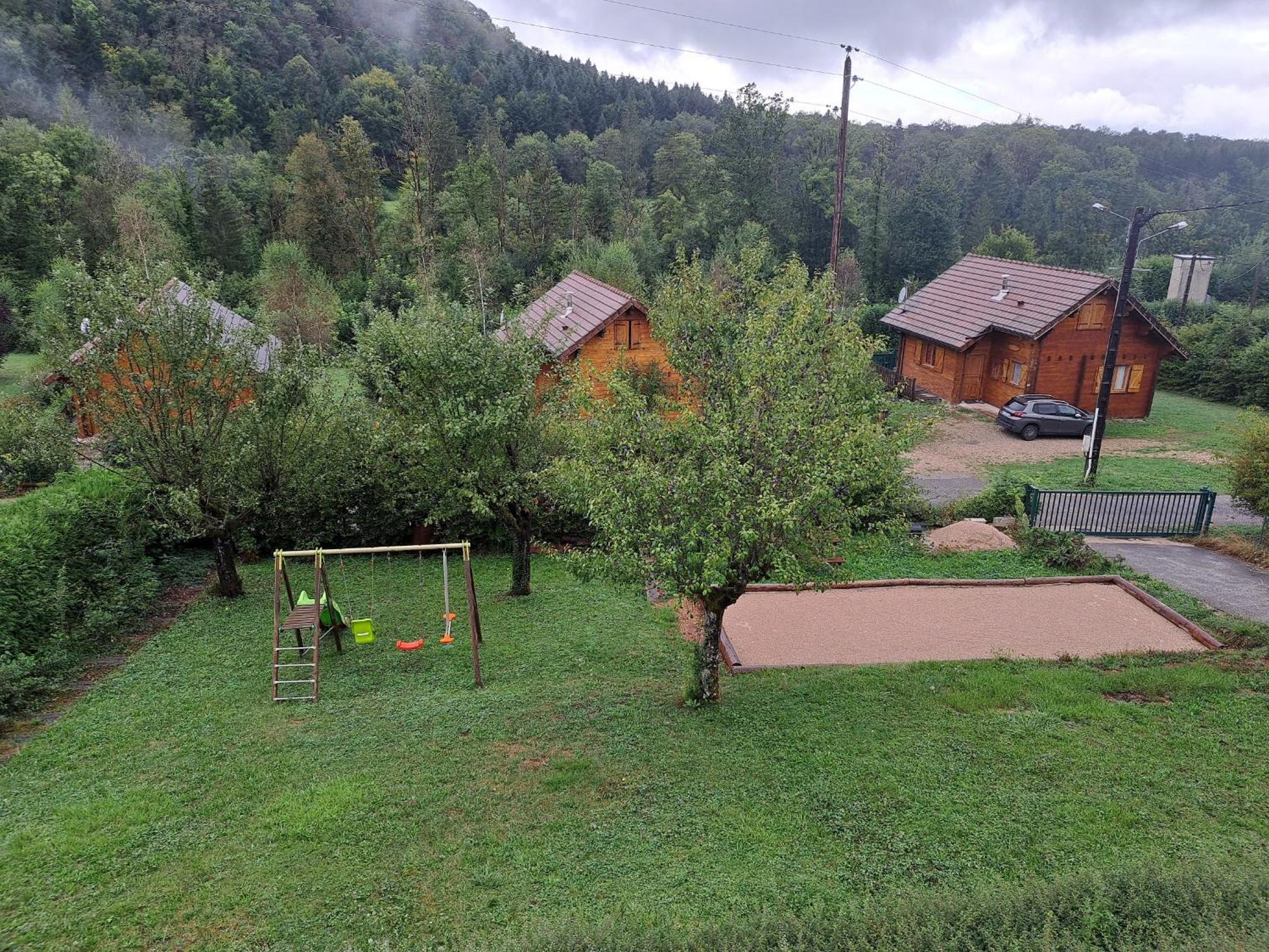 Le Refuge Du Herisson Doucier Esterno foto